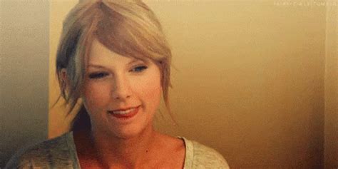 Taylorswift Confused GIF - Taylorswift Confused - Discover & Share GIFs