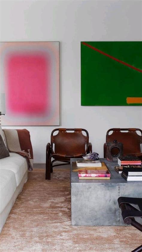 Eye catching paintings in modern living rooms | interior design ...