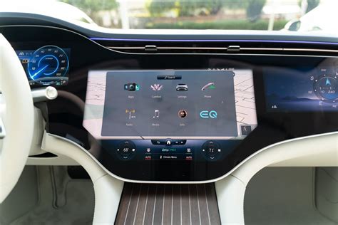 2022 Mercedes-Benz EQS is the future of electric luxury, today - CNET