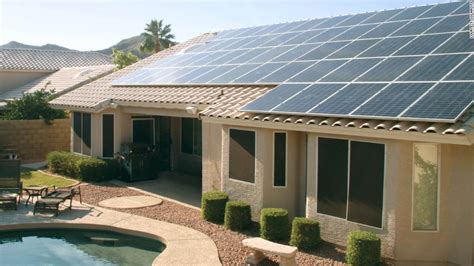 SolarCity shares surge on news of financing from Goldman