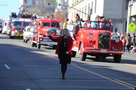 2015-image0222 – Nashville Christmas Parade