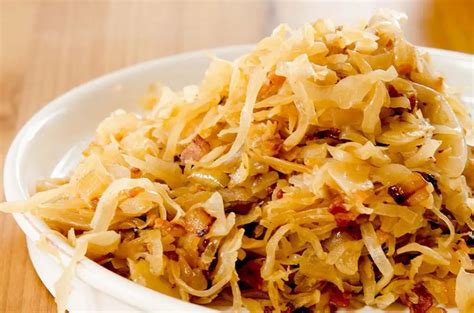 A Super Easy Sauerkraut Recipe - I'd Rather Be A Chef