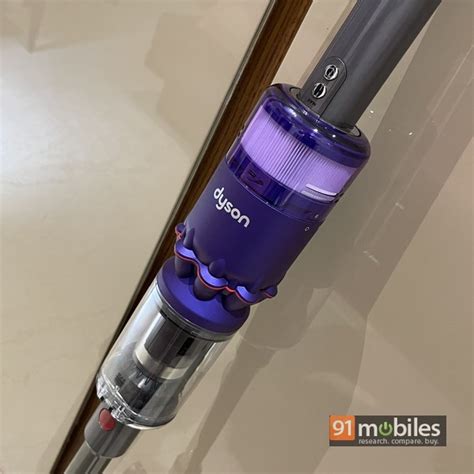 Dyson Omni-glide cord-free vacuum review: smooth operator