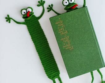 Crochet Bookmark, Bookmark With Flower Charm, Books Accessories, Unique ...