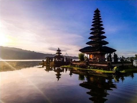 Visit Pura Ulun Danu Bratan Temple Bali — The Bali's most impressive ...