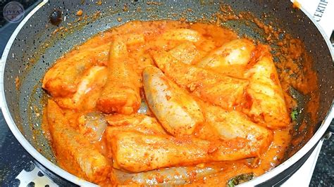 bombil kalwan recipe | best fish for curry | goan fish curry masala | bombay duck masala fish ...