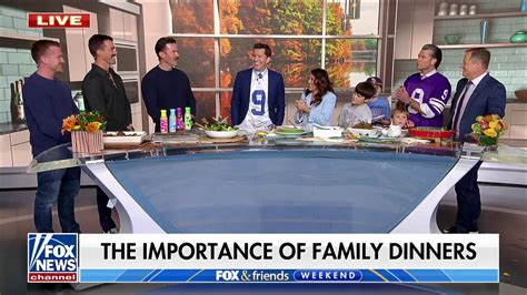 'Fox & Friends Weekend' hosts highlight the importance of family ...