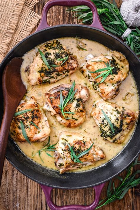 Creamy French Chicken Tarragon (Poulet à l’Estragon) - Pardon Your French