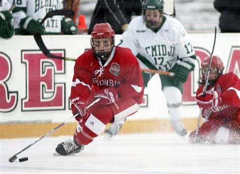 UW women's hockey: Badgers to kick off season with eight-game homestand