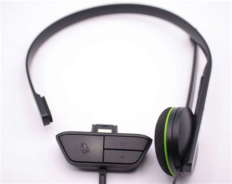 Microsoft Xbox One Chat Headset for Xbox One Controller Black S5V-00001 ...