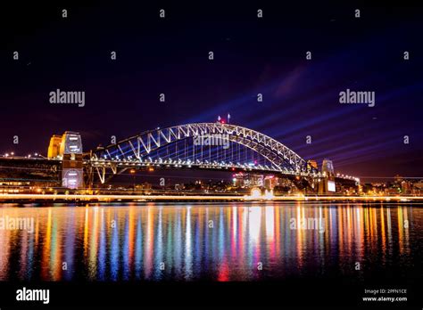 Night view of Sydney Harbour Bridge Stock Photo - Alamy