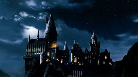 Hogwarts Castle Night Wallpaper