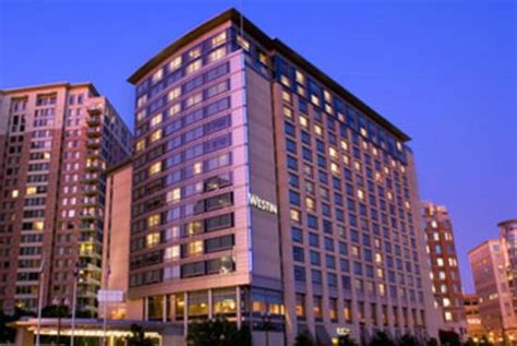 The Westin Arlington Gateway (Arlington, VA): What to Know BEFORE You Bring Your Family