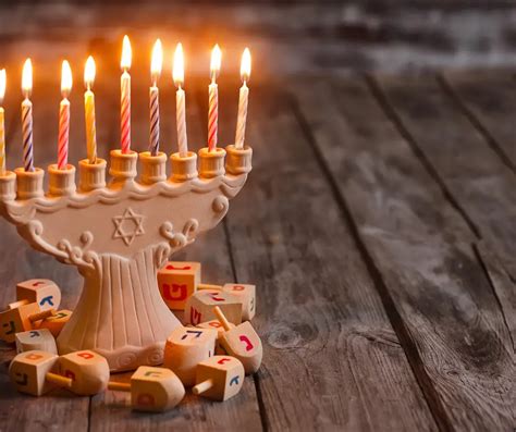 Lighting Hanukkah Candles: How To Light The Menorah - Kindled Craft