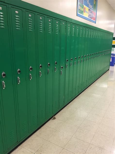 This locker in my school : r/mildlyinfuriating