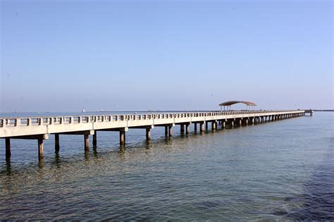 Cabrillo Beach Pier - SanPedro.com - San Pedro, California