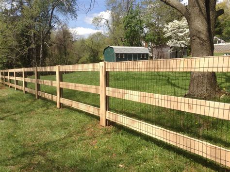 Paddock / horse board / pasture Fence Designs Fence Posts are made of treated pine Fence Boards ...