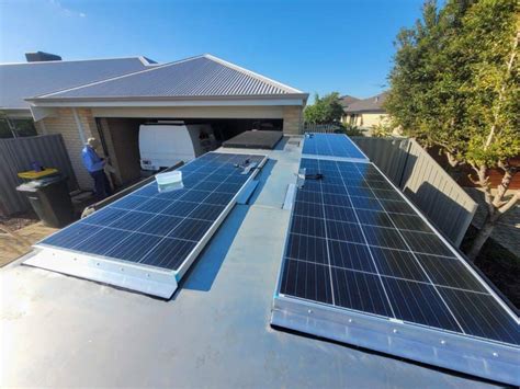 Caravan solar panels; how to mount them correctly so they stay on