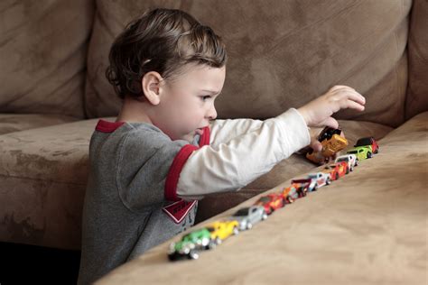 What is autism spectrum disorder? - MeBe