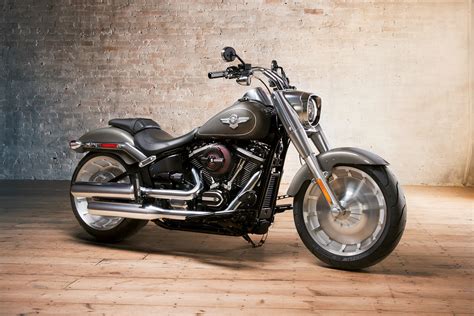 Harley-Davidson Softail Fat Boy 2018 Prices in UAE, Specs & Reviews for ...