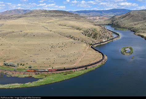 BNSF Railway GE AC4400CW at Lombard, Montana by Mike Danneman Location Map, Photo Location, Bnsf ...