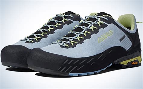 The Best Waterproof Hiking Shoes of 2024 | Outdoor Life