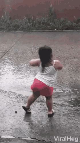 Good Morning Dance GIF - GoodMorning Dance DancingInTheRain - Discover & Share GIFs