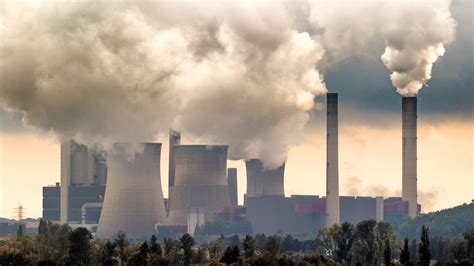 Almost 9 Million Deaths Caused by Fossil Fuel Pollution