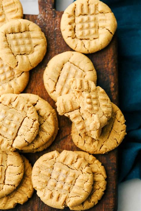3-Ingredient Peanut Butter Cookies