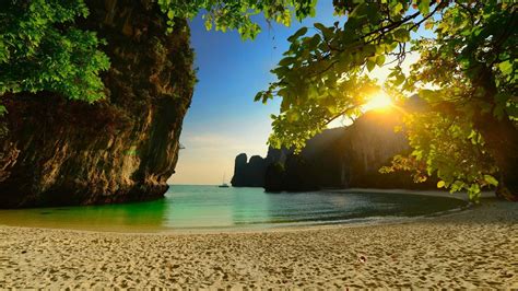 Beach in Thailand - Image Abyss