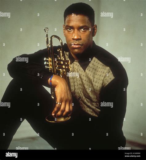 Denzel washington mo better blues hi-res stock photography and images ...