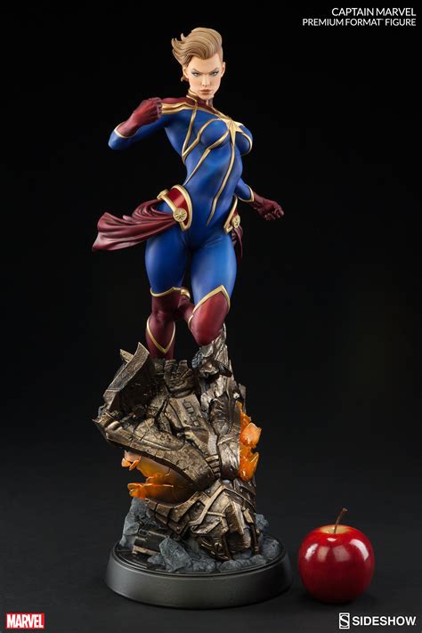 Capitana marvel | Marvel statues, Marvel figure, Captain marvel