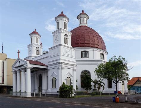 Sejarah Gereja Pertama Di Indonesia