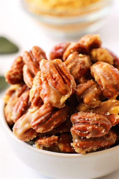 Best Praline Pecans (Candied Pecans Recipe)