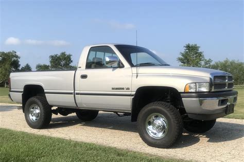 40k-Mile 1995 Dodge Ram 2500 V10 4x4 for sale on BaT Auctions - sold for $19,500 on September 28 ...