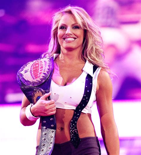 Trish Stratus ★ Hall of Fame ★ 7x Women's Champion ★ Diva of the Decade ★ 3x Babe of the Year ...