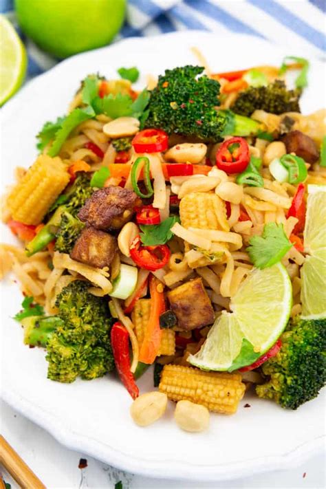 Vegan Pad Thai - Vegan Heaven