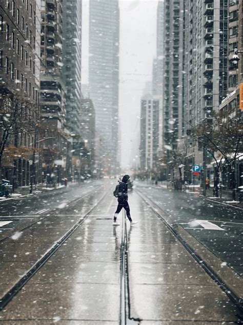 Snowy Toronto Day - iPhone 11 : r/iPhoneography