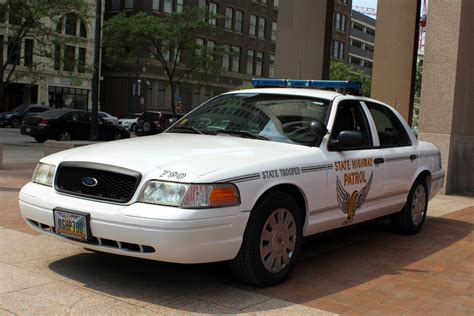 Vintage Fleet: OSHP #790 - 2011 Crown Victoria Police Interceptor - Cleveland Police Museum