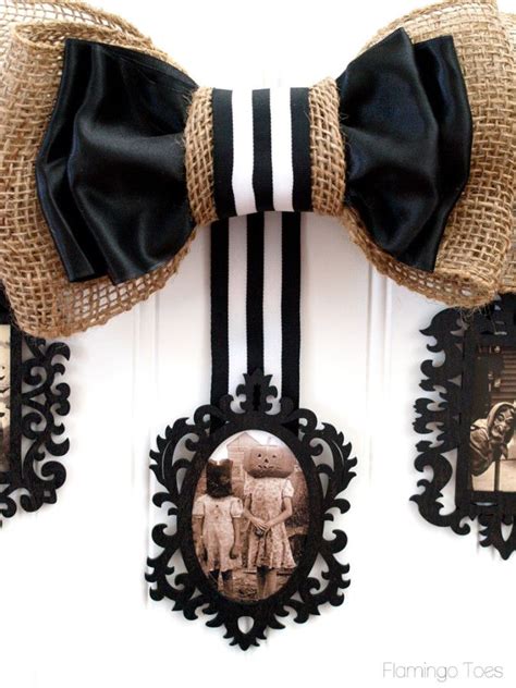 black and white halloween photo frame - spooky Halloween Photo Frames, Vintage Halloween Photos ...