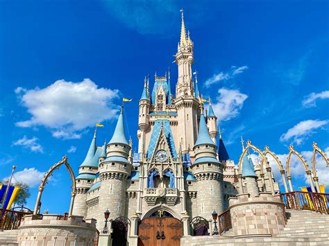 Disney World Announces Makeover for Cinderella Castle - LaughingPlace.com