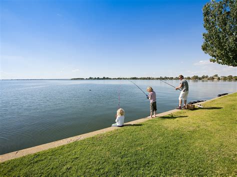 Yarrawonga Mulwala Visitor Information Centre, Information Services, The Murray, Victoria, Australia