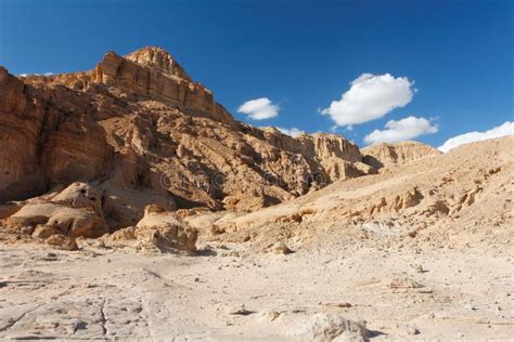 Rocky Desert Landscape Royalty Free Stock Photo - Image: 12795735