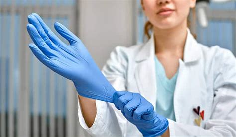 Which Gloves are Best for Medical Use? | Allied USA