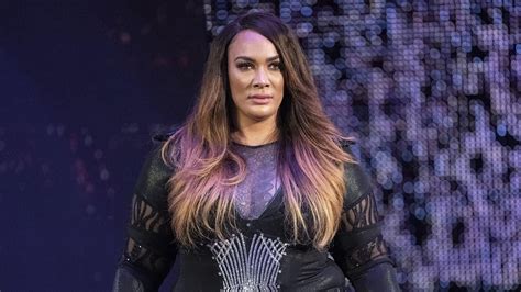 Nia Jax reacts to WWE fans claiming she overreacted to an injury