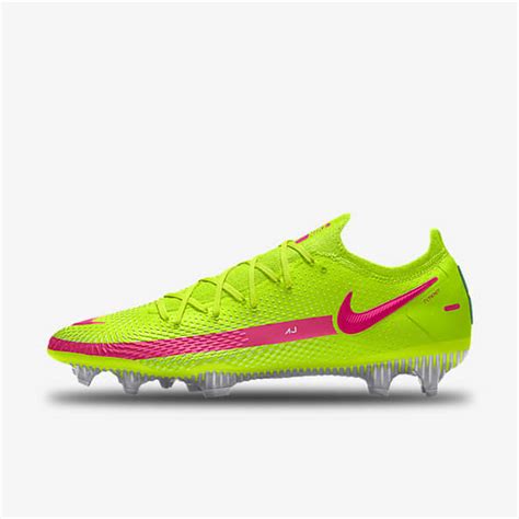 Custom Soccer Cleats & Shoes. Nike.com