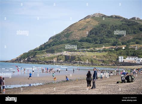 Bray beach, ireland hi-res stock photography and images - Alamy