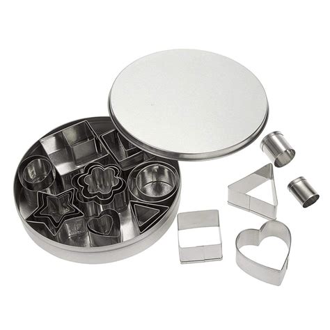 Cookie Cutter Set ‚Äì 24 Piece Stainless Steel Biscuit Cutters, Fondant ...