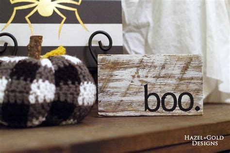 Mini DIY "Boo" Halloween Sign - Hazel + Gold Designs