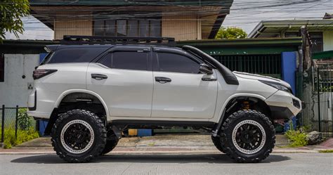 2023 Toyota Fortuner Modified